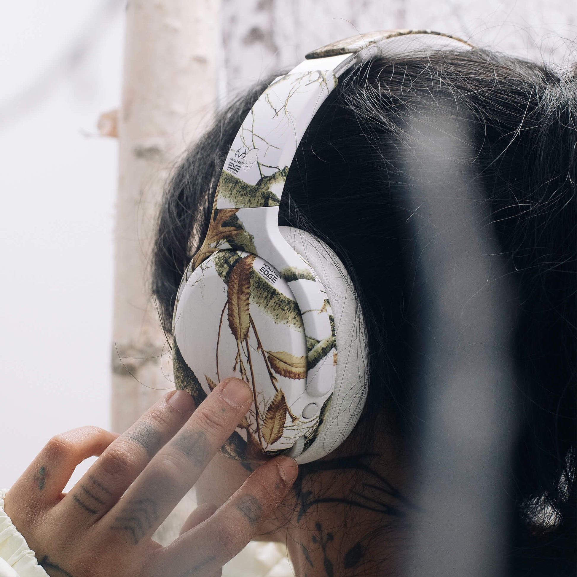 REALTREE EDGE/CAMO WHITE